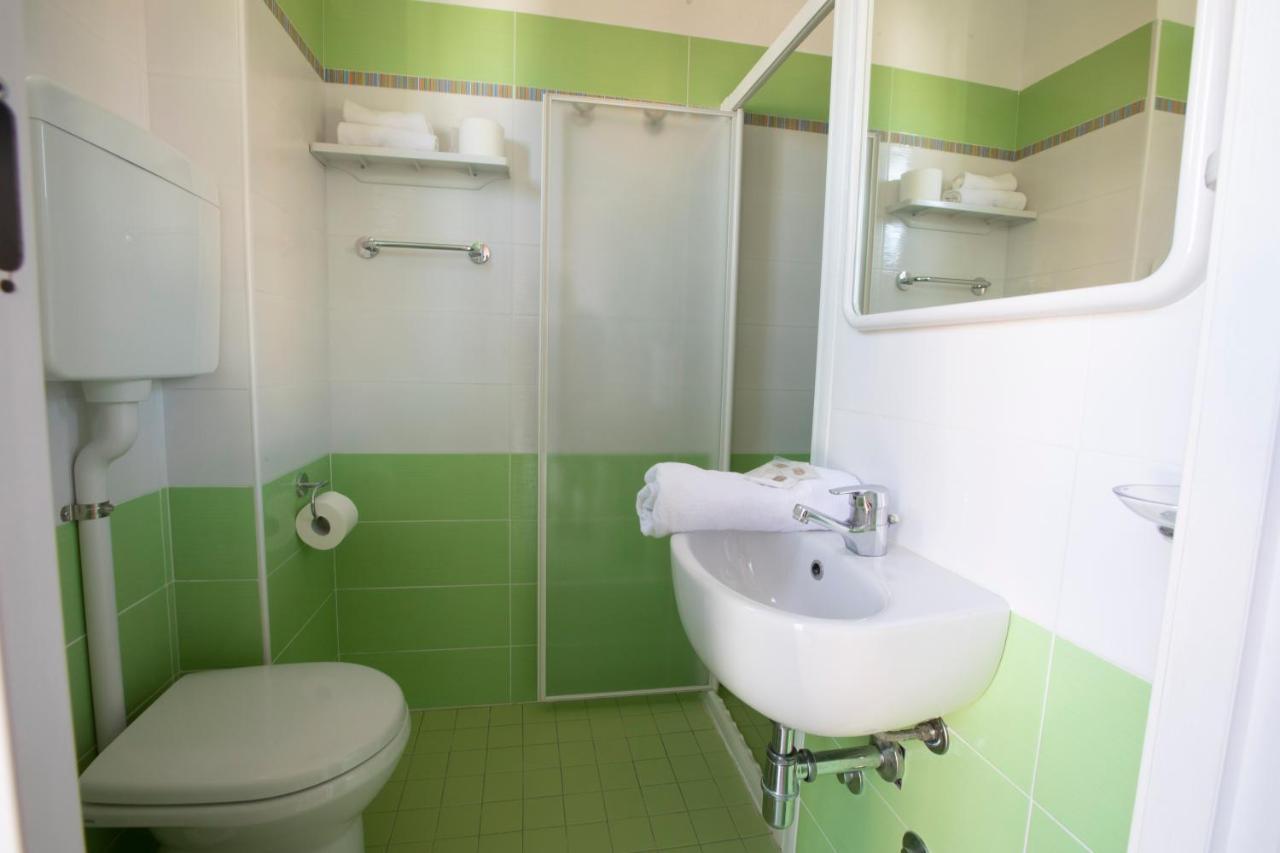 Hotel Holland Rimini Ngoại thất bức ảnh