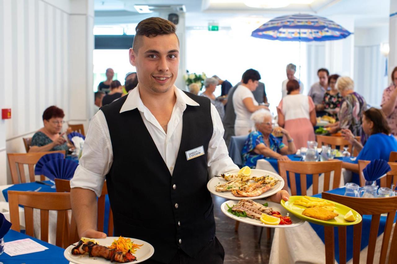 Hotel Holland Rimini Ngoại thất bức ảnh
